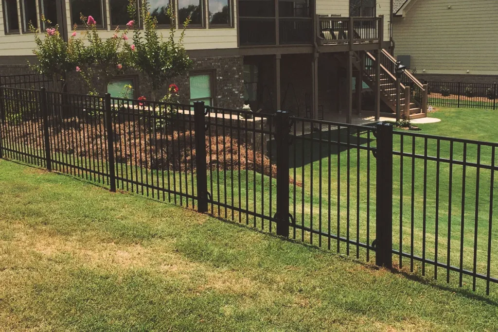 Fence aluminum 4f3r flat 03b