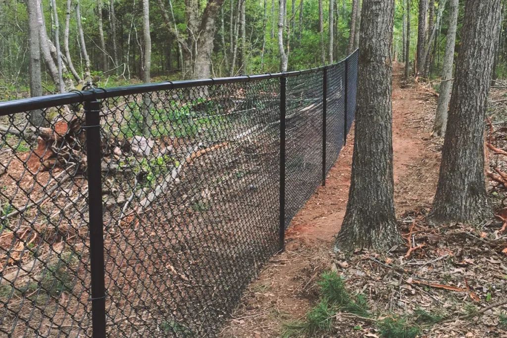 Fence chainlink black 02a